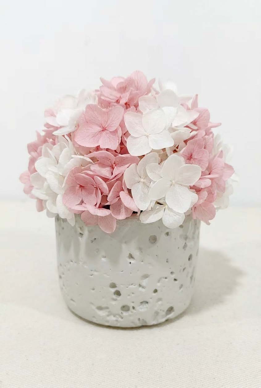 hydrangea + stone base